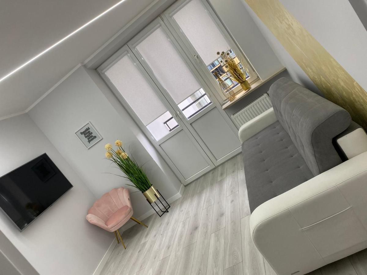 Novel New Apartment Varşovia Exterior foto