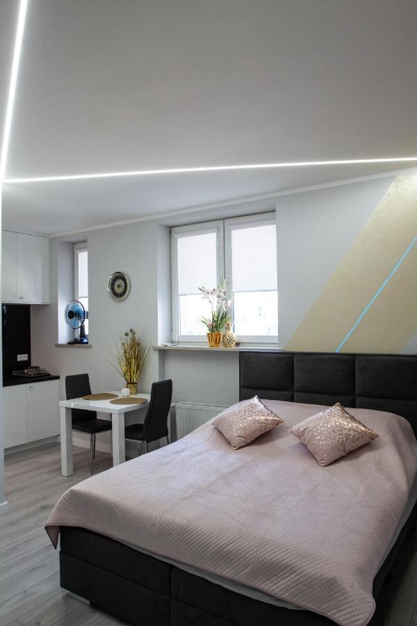 Novel New Apartment Varşovia Exterior foto