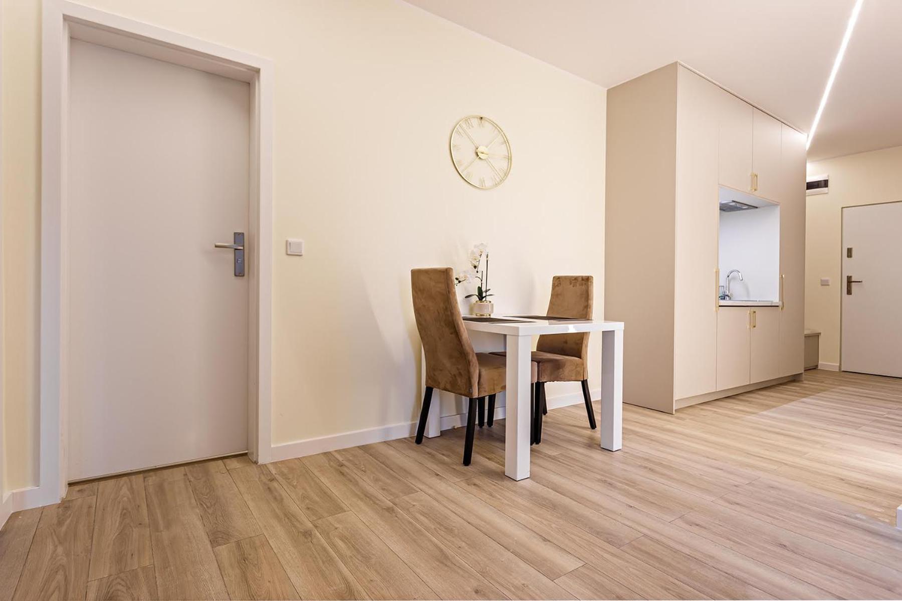 Novel New Apartment Varşovia Exterior foto